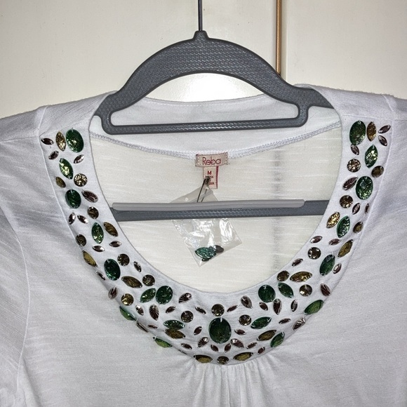 Reba size medium white 3/4 sleeve blouse - Picture 2 of 7